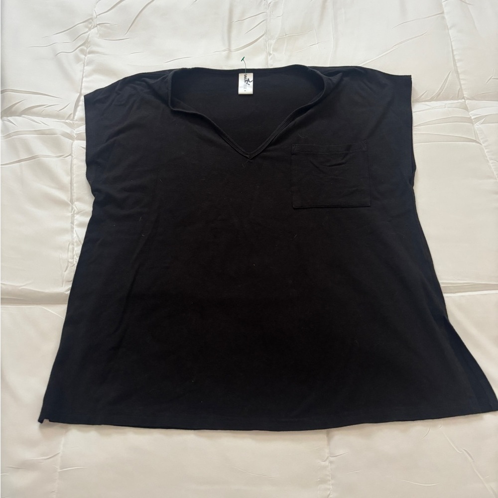 Black V-Neck Pocket Women's Top